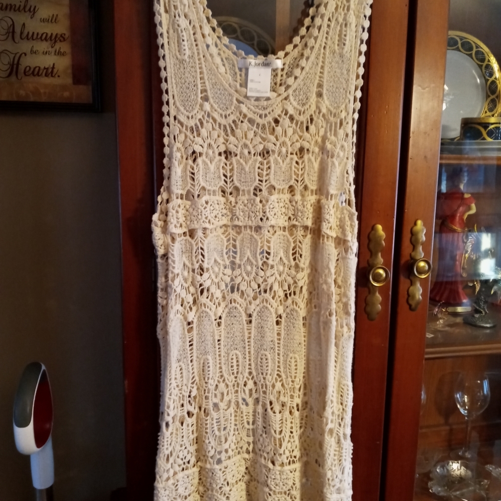 Long cream colored knit tank top